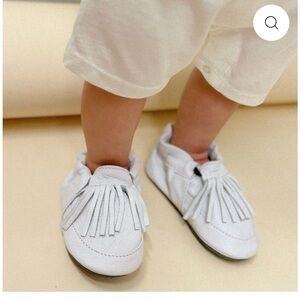 Chic White Leather Moccasins for Kids with Fringe by ili + charlie boutique bran